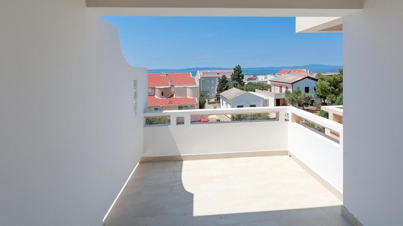 Apartments Tomy Novalja Exterior photo
