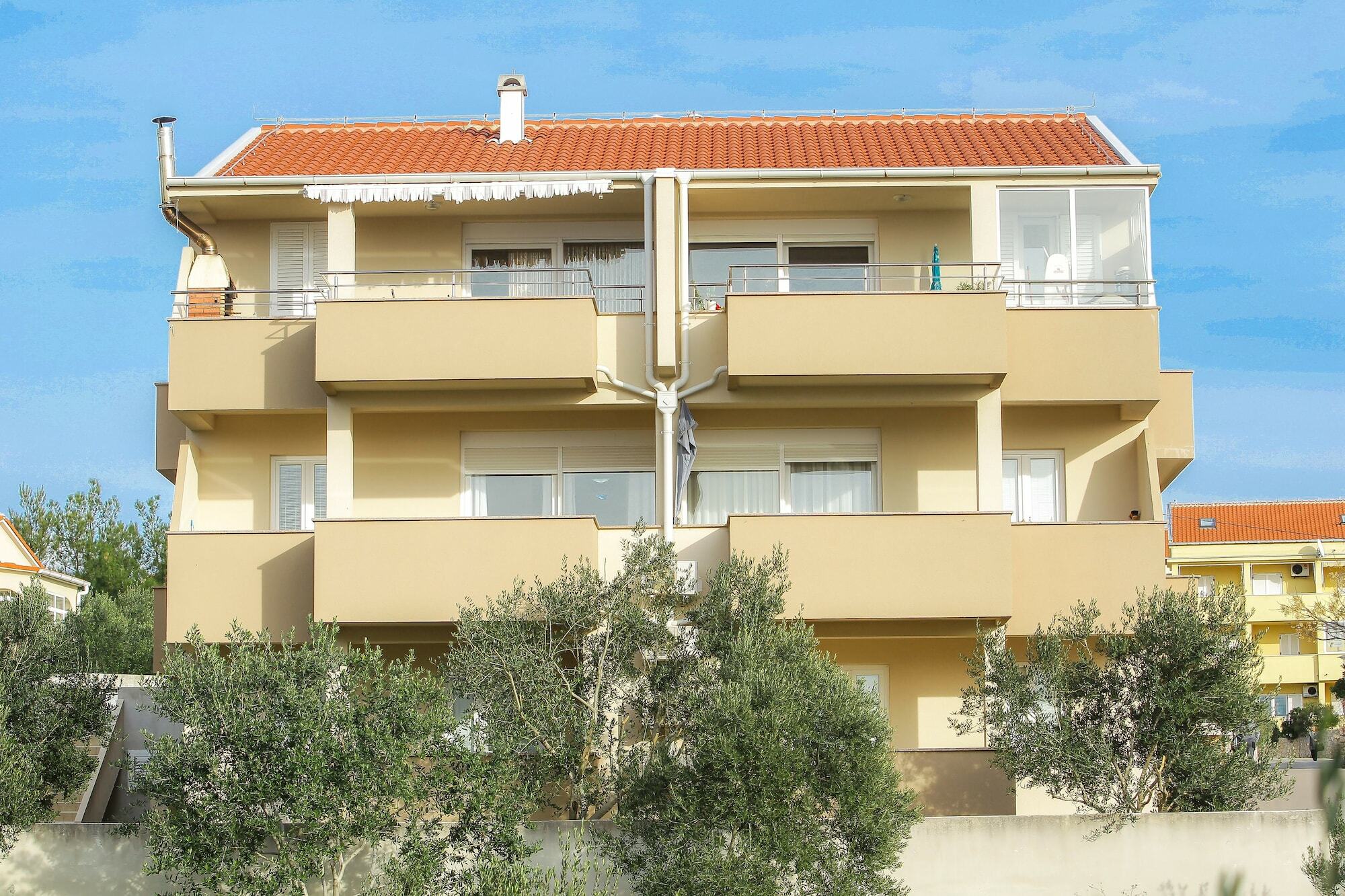 Apartments Tomy Novalja Exterior photo